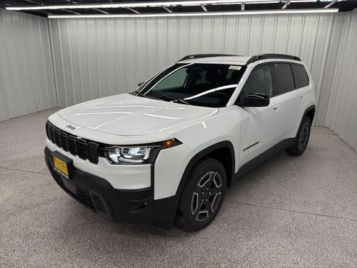 2026 Jeep Cherokee LAREDO/LIMITED