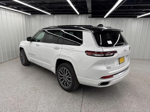 2025 Jeep Grand Cherokee L Summit