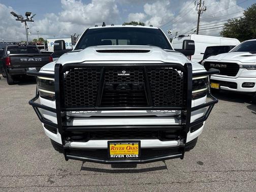 Bright White Clearcoat 2024 RAM 3500 Laramie