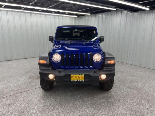2020 Jeep Wrangler Sport