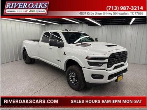 2026 RAM 3500 Limited