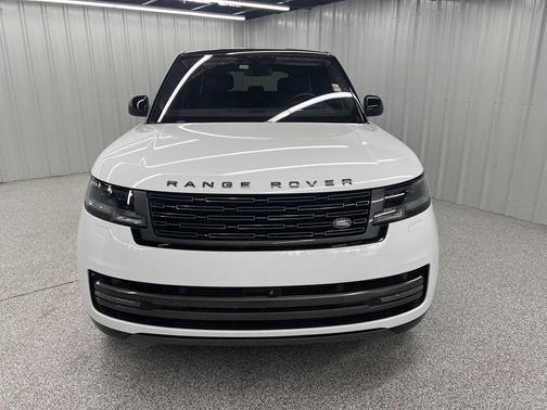 2023 Land Rover Range Rover P530 SE