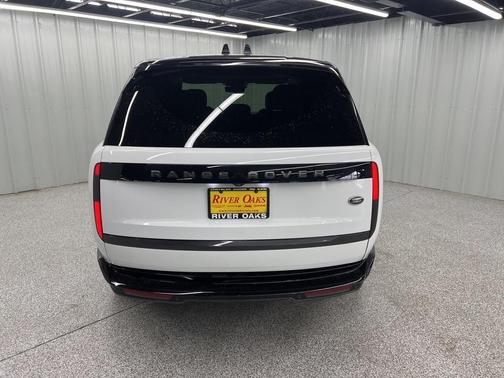 2023 Land Rover Range Rover P530 SE