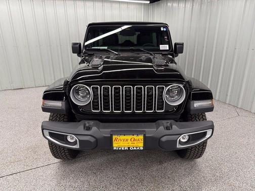Black Clearcoat 2027 Jeep Wrangler Sahara