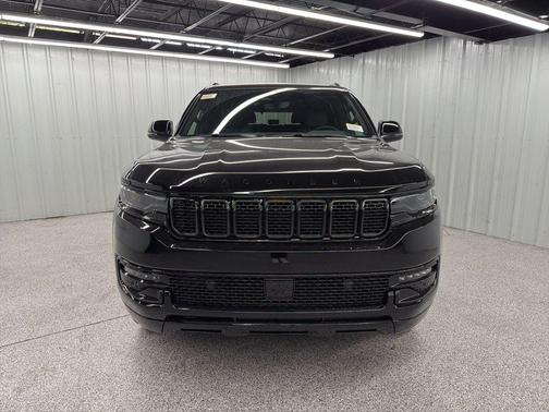 2025 Jeep Wagoneer Series II