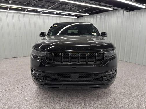 2025 Jeep Wagoneer Series II