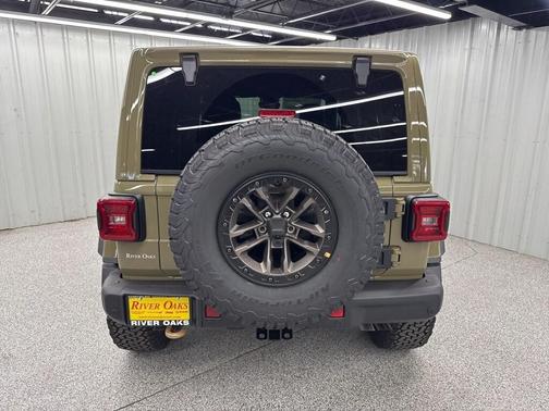 2025 Jeep Wrangler Rubicon 392