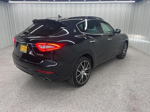 2017 Maserati Levante Base