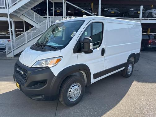 2025 RAM ProMaster 1500 Low Roof