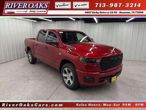 Molten Red Pearlcoat 2026 RAM 1500 Express