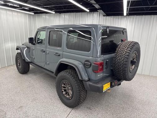 2025 Jeep Wrangler Rubicon 392
