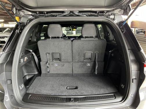 2024 Jeep Grand Cherokee L Laredo