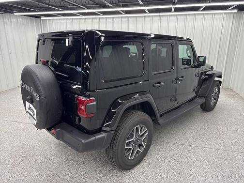 2025 Jeep Wrangler Sahara