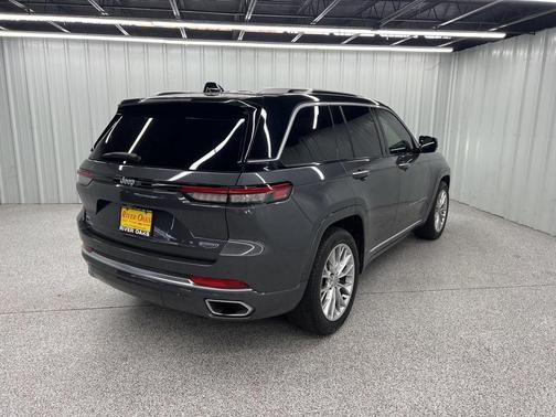 2023 Jeep Grand Cherokee 4xe Summit