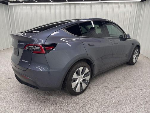 Gray 2023 Tesla Model Y Long Range