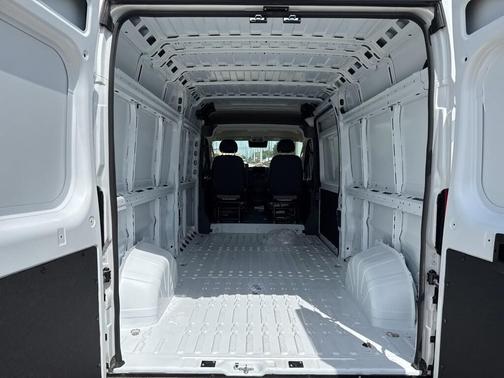 2025 RAM ProMaster 2500 High Roof
