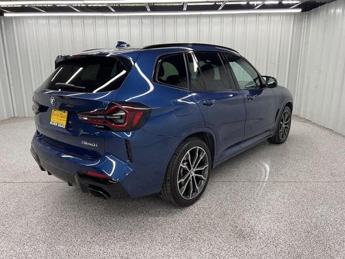 2024 BMW X3 M40i