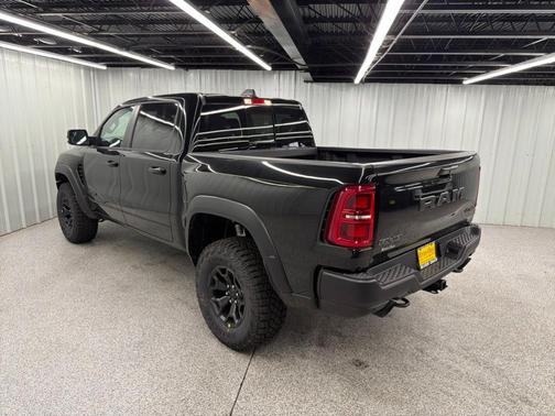 Diamond Black 2026 RAM 1500 RHO