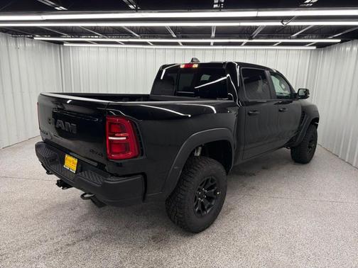 Diamond Black 2026 RAM 1500 RHO