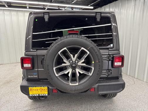 2025 Jeep Wrangler 4xe Sport