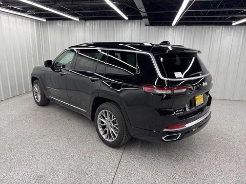 2025 Jeep Grand Cherokee L Summit