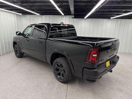 Diamond Black 2026 RAM 1500 Big Horn/Lone Star