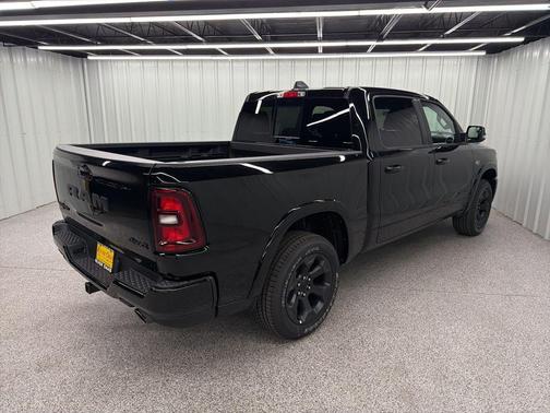 Diamond Black 2026 RAM 1500 Big Horn/Lone Star
