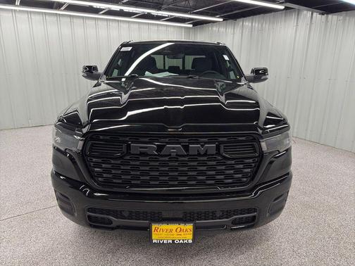 Diamond Black 2026 RAM 1500 Big Horn/Lone Star