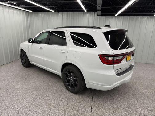 Bright White 2026 Dodge Durango GT HEMI V8