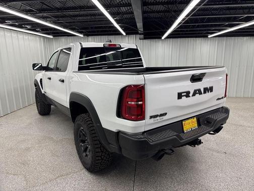 Bright White Clearcoat 2026 RAM 1500 RHO