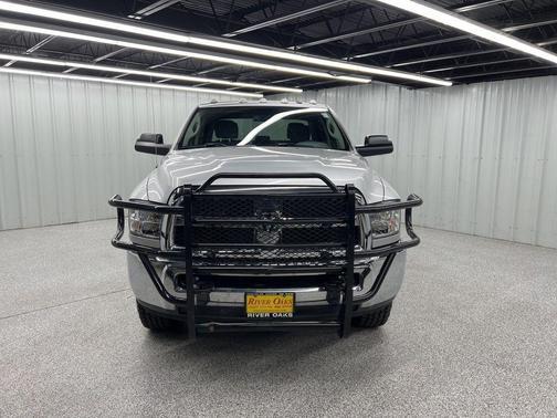 Bright Silver Clearcoat Metallic 2018 RAM 2500 Tradesman