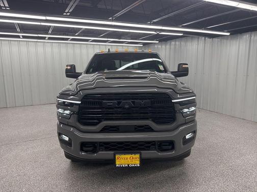 Ceramic White 2026 RAM 3500 Laramie