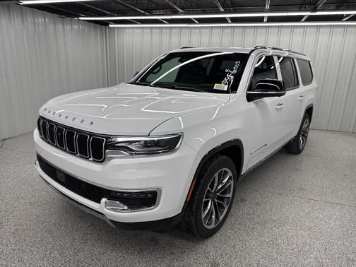 2025 Jeep Wagoneer L Series III