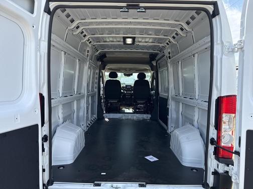 2025 RAM ProMaster 2500 High Roof