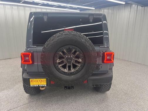 2024 Jeep Wrangler Rubicon 392