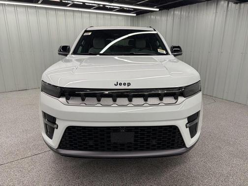 Bright White Clearcoat 2026 Jeep Grand Wagoneer Base