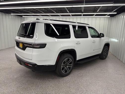 Bright White Clearcoat 2026 Jeep Grand Wagoneer Base