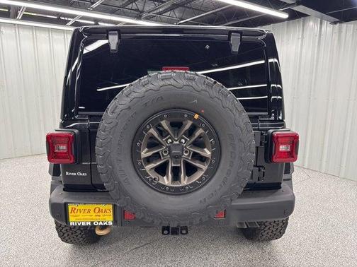 2025 Jeep Wrangler Rubicon 392