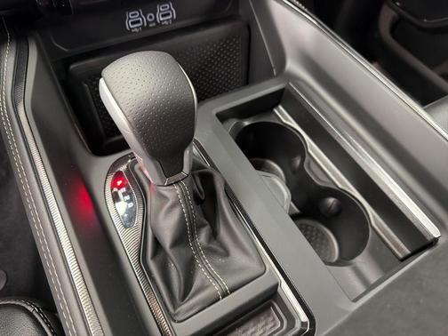 Diamond Black 2026 RAM 1500 RHO
