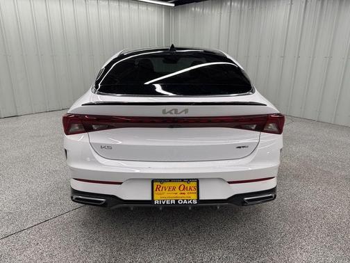 White Pearl 2024 Kia K5 GT-Line