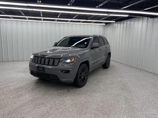 2021 Jeep Grand Cherokee Laredo X