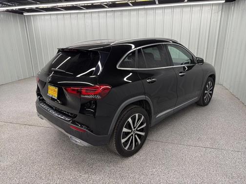 2023 Mercedes-Benz GLA 250 Base