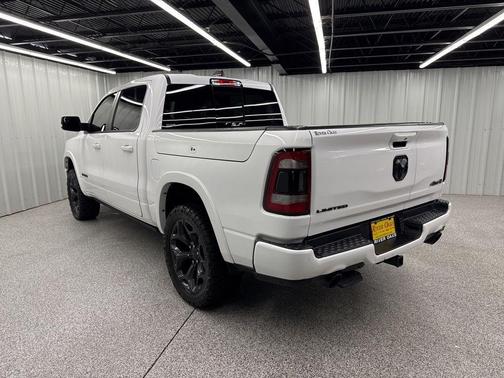 Bright White Clearcoat 2021 RAM 1500 Limited