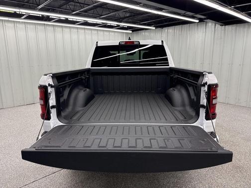 Bright White Clearcoat 2026 RAM 1500 Express
