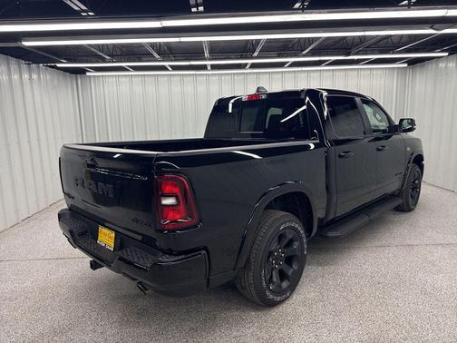 Diamond Black 2026 RAM 1500 Big Horn/Lone Star
