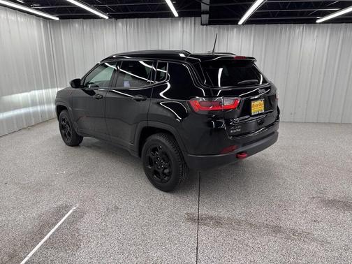2023 Jeep Compass Trailhawk