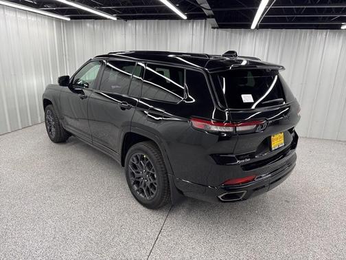 2025 Jeep Grand Cherokee L Summit