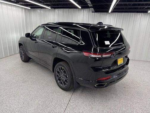 2025 Jeep Grand Cherokee L Summit