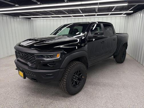 Diamond Black 2026 RAM 1500 RHO