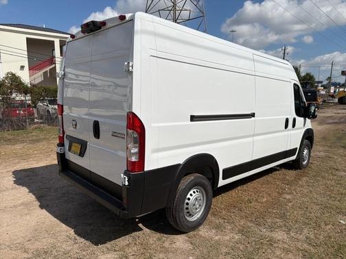 2026 RAM ProMaster 2500 High Roof